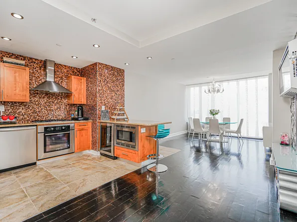 1702 Avenue Z image 13 of 40