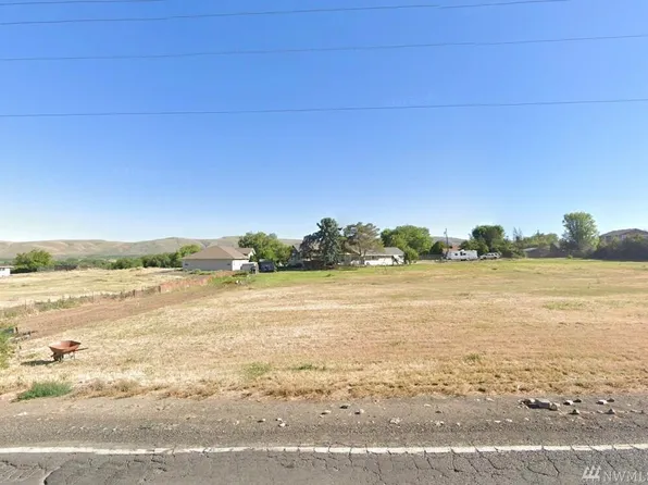 7706 Occidental Rd, Yakima, WA 98903