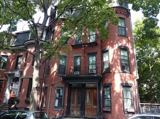 1 Saint Charles St #4, Boston, MA 02116