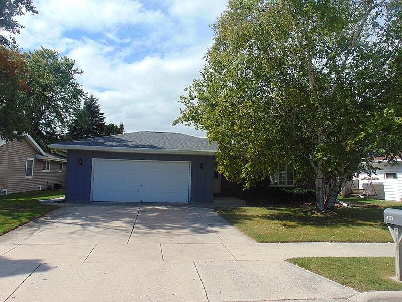 1st image of 2306 N 34th St
