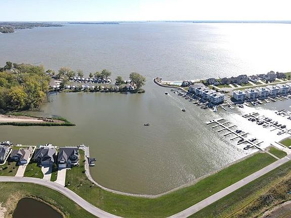 4th image of 2707 S Harbor Bay Dr #1332
