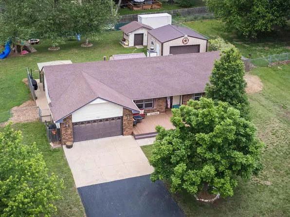 702 S Boyer Rd, Arkansas City, KS 67005