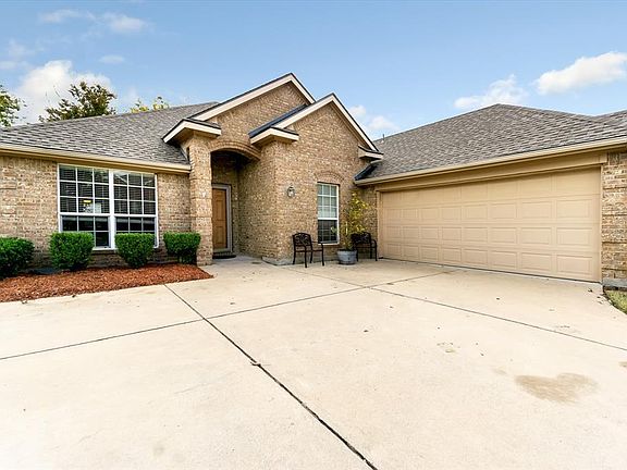 4th image of 1118 Arthurs Ct