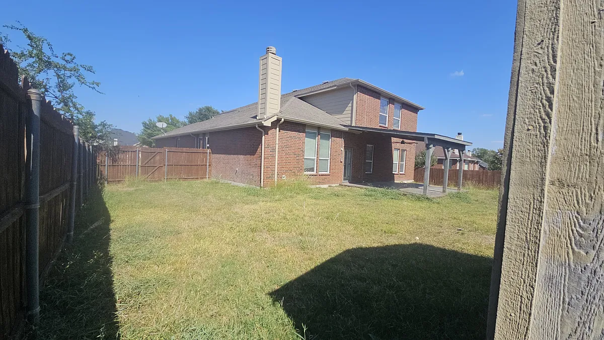 Building Photo - 1738 Rock Ridge Dr