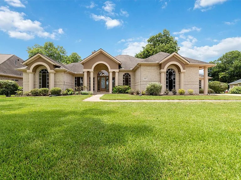 32610 Whitburn Trl — Photo 4