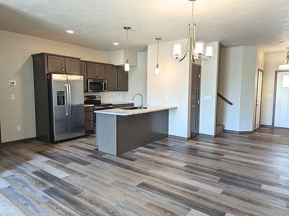 4th image of 6703 W Gresford Pl