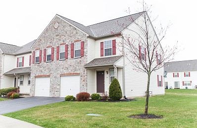 2nd image of 32 N Village Cir #U-0077