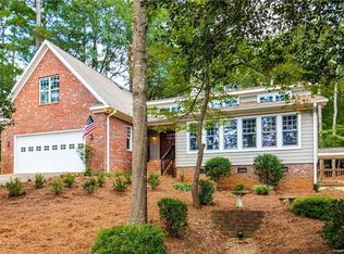 575 S Valley Rd, Southern Pines, NC 28387