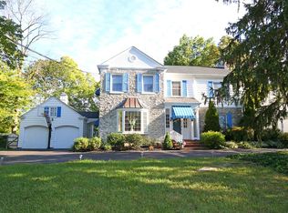 5244 Cleves Warsaw Rd, Cincinnati, OH 45238