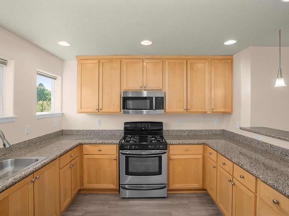 1st image of 19071 Quinn Ct