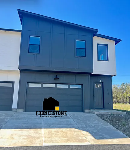 210 Bogey Ln Photo 1