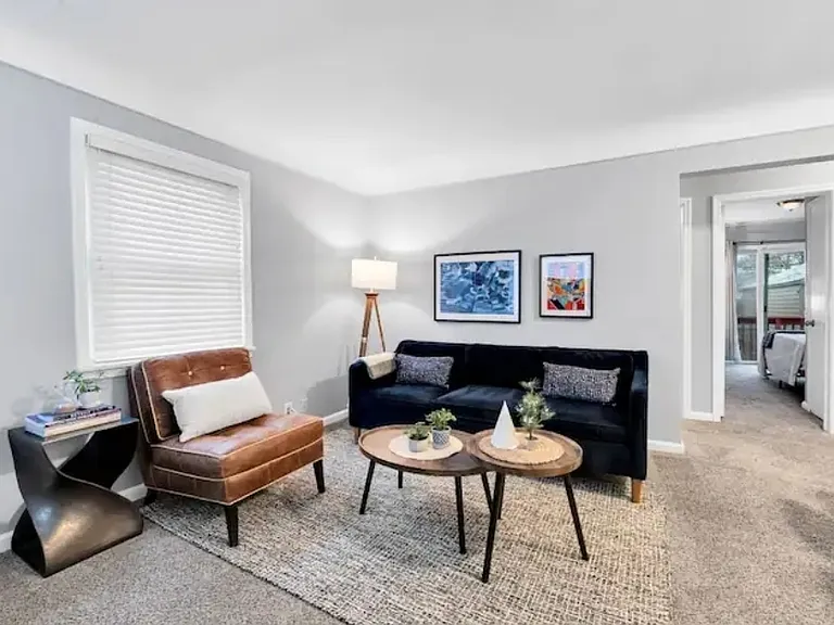 3511 Chester Rd — Photo 3