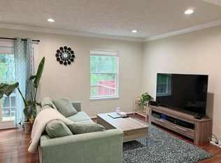 613 Coral Reef Dr, Gaithersburg, MD 20878