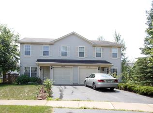 2828 Alameda Ct, Naperville, IL 60564