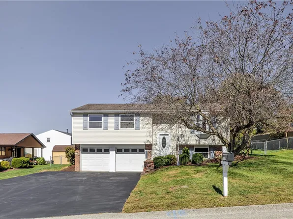 305 Hopi Dr, Greensburg, PA 15601