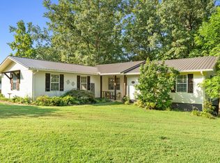184 Beechview Dr, Clifton, TN 38425