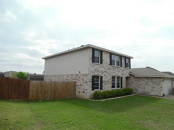 2nd image of 1308 High Crest Dr