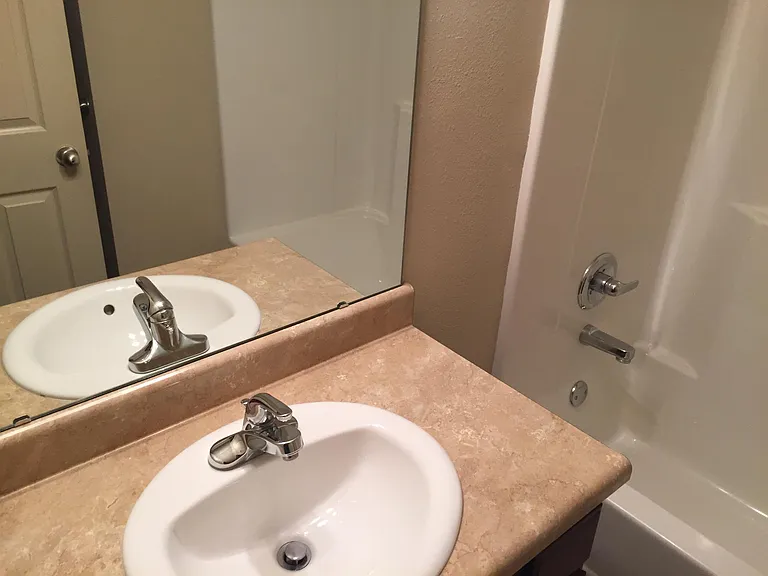 1115 N Missouri Dr — Photo 18