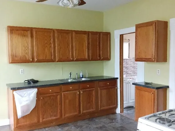 3247 S Carpenter St #2F, Chicago, IL 60608