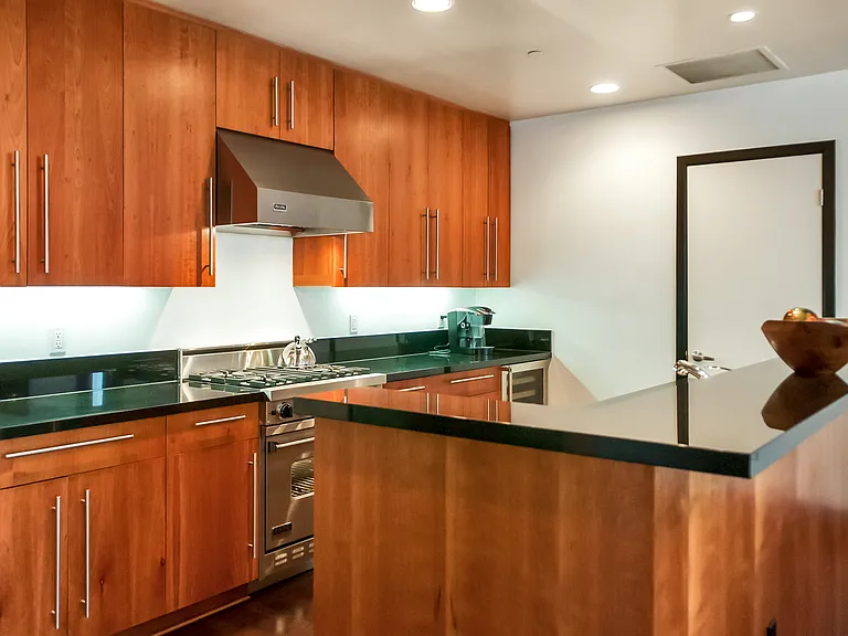 350 Jackson St #202 — Photo 4