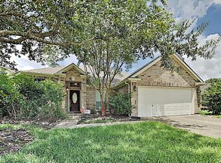 3250 Pebble Beach Ln, Pearland, TX 77584