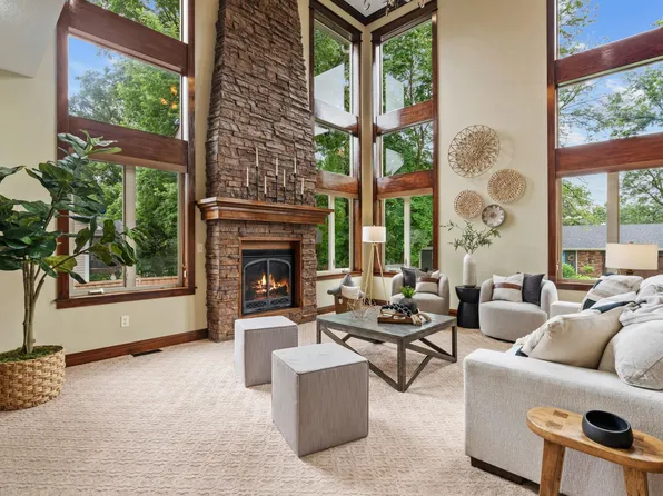 13251 Pennsylvania Ave, Savage, MN 55378