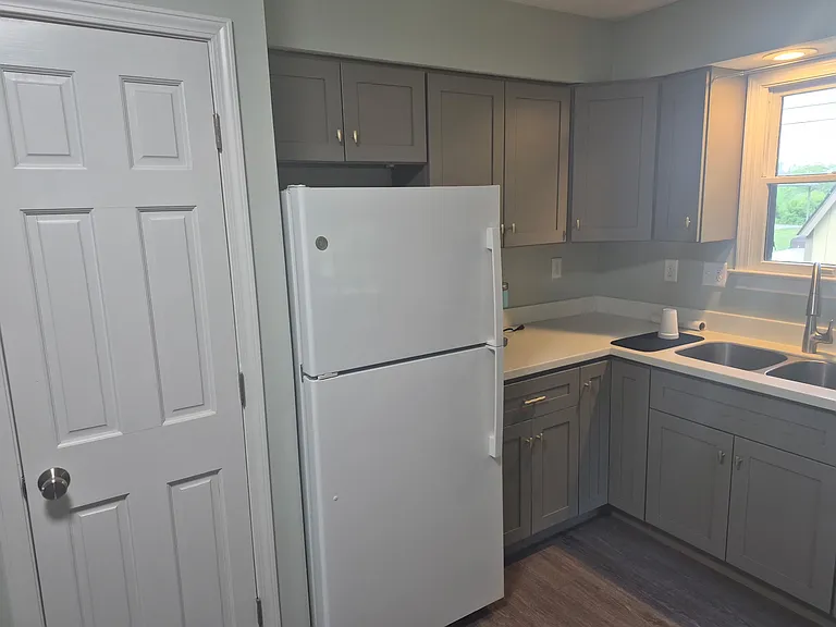 3782-3784 Charlotte Dr #2 — Photo 5