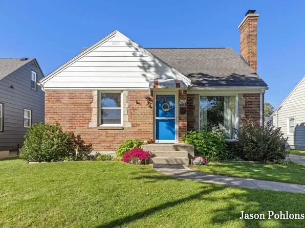 1805 Fremont Ave NW, Grand Rapids, MI 49504