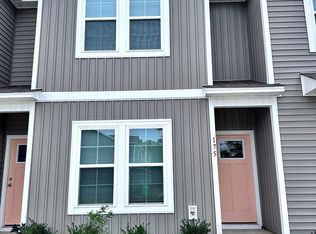 175 Loren Rd #1, Hubert, NC 28539