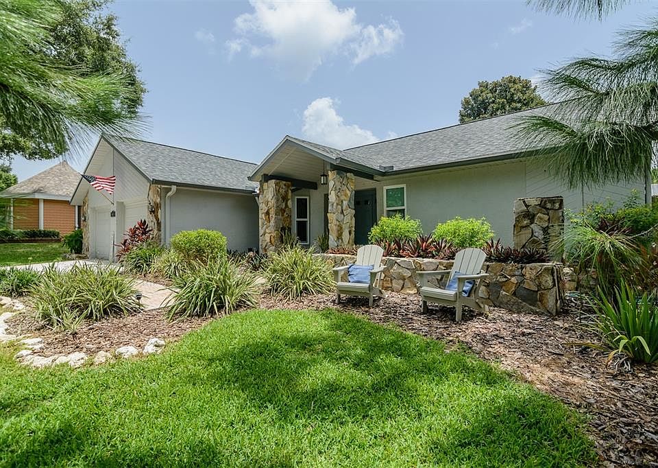 1st image of 4954 MINEOLA PLACE