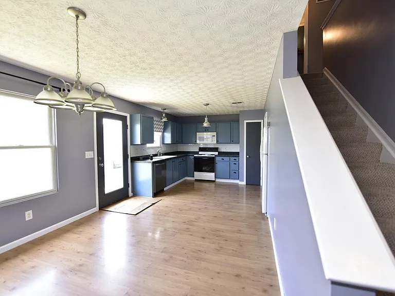 6107 Federalist Dr — Photo 9