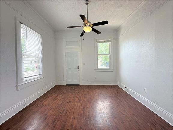 4th image of 2758 Dumaine St