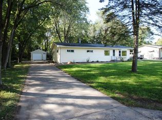 9334 Dunlap Ave, Lexington, MN 55014