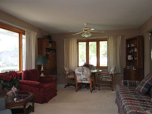 20028551_2