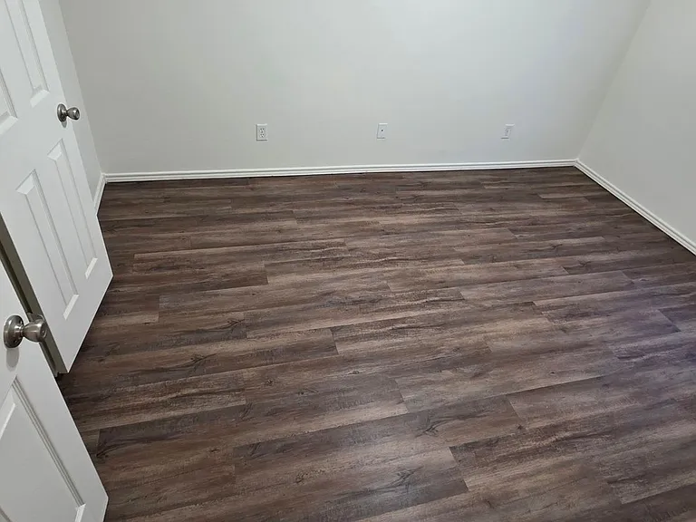 Autumn Ridge 2 BR/2 BA — Photo 23