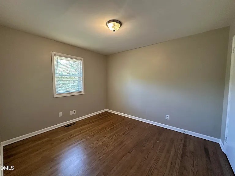 303 Weston Rd — Photo 12
