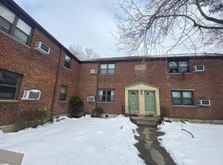 58-46 246th Cres #2, Little Neck, NY 11362