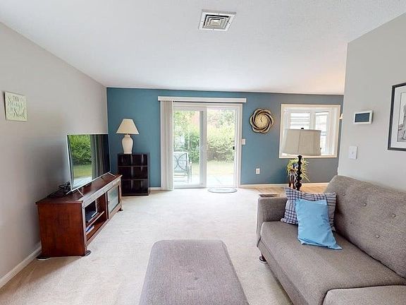 4th image of 280 Stonebridge Drive