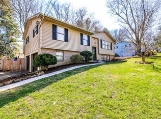 604 Augustan Ln, Knoxville, TN 37934