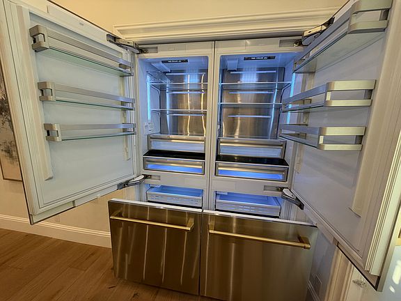 5th image of 3031 Gough St