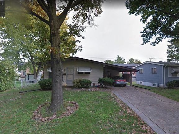 2nd image of 1720 Beverly Dr