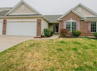 21 Fishers Hill Dr, Saint Peters, MO 63376