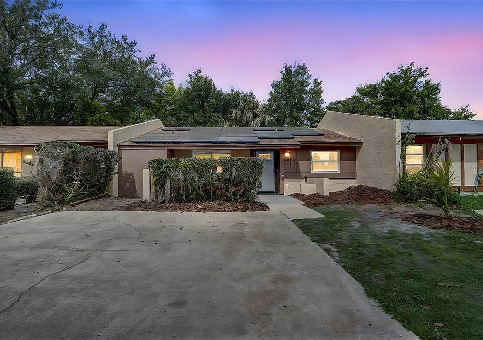 1st image of 3016 Stonecastle Rd