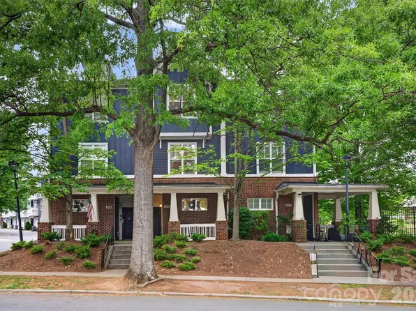 1508 Walnut View Dr, Charlotte, NC 28208