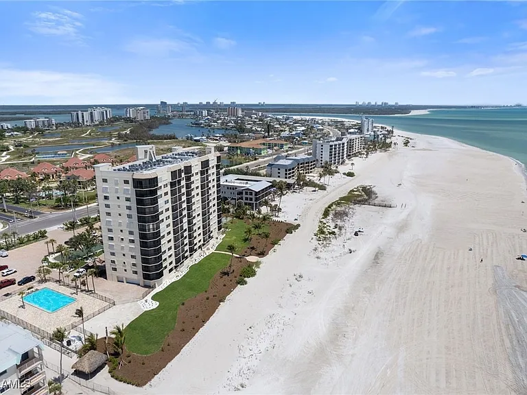 7500 Estero Blvd #506 — Photo 14