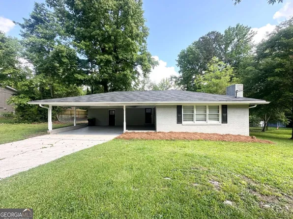 3375 Brenda Ln, Lithia Springs, GA 30122