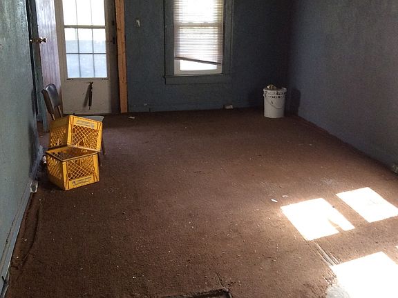 2nd image of 2940 Chelsea Ave