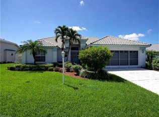 3931 Spring Garden Ln, Estero, FL 33928