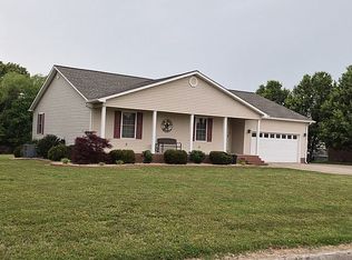 131 Dana Ln, Mayfield, KY 42066