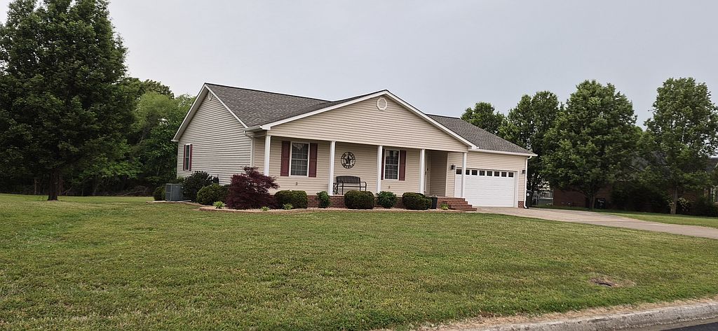 131 Dana Ln - Property Image